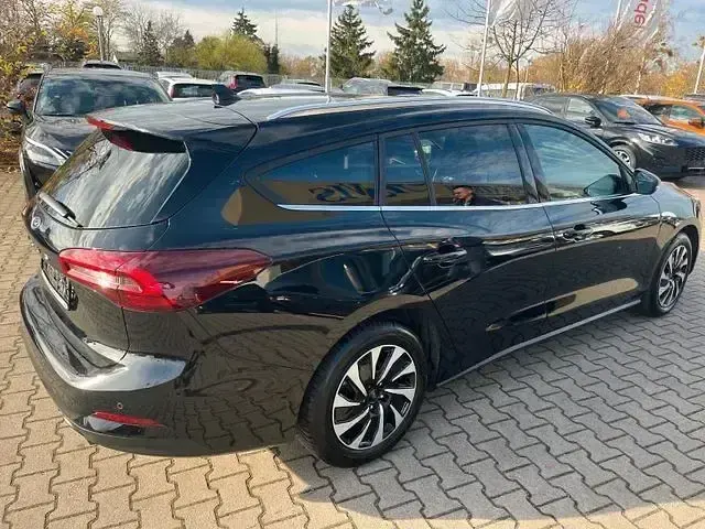 Occasion Ford Focus Titanium 116 ch (85 kW) 2025 Noir Berline