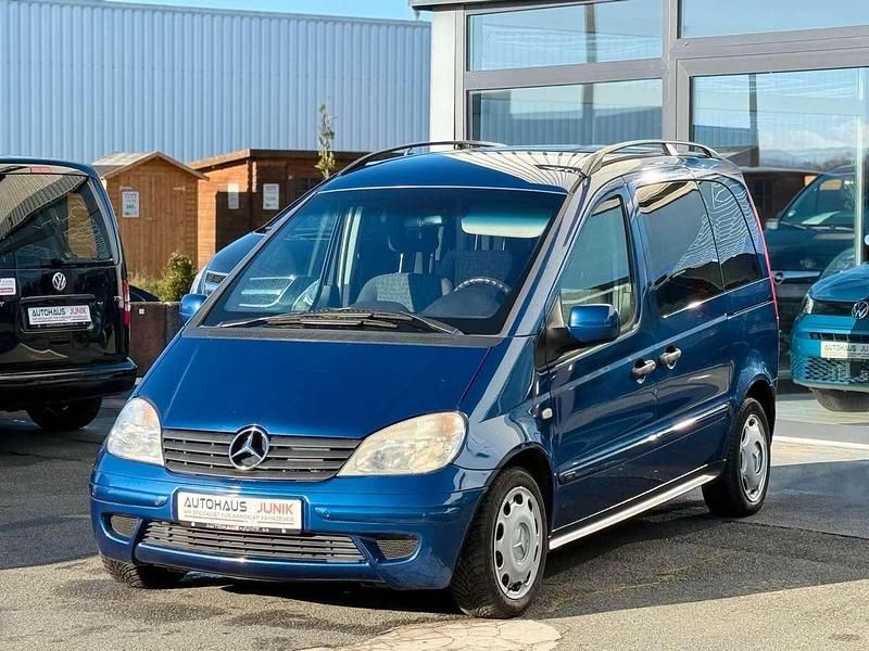 Gebraucht Mercedes Vaneo 125 PS (91 kW) 2002 Blau Van / Kleinbus