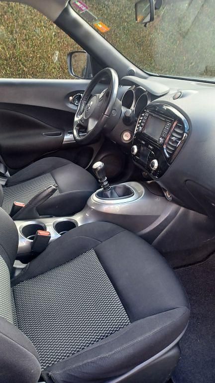 Gebraucht Nissan Juke Acenta 116 PS (85 kW) 2015 Grau SUV