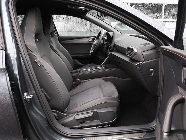 Gebraucht Cupra Leon VZ 333 PS (244 kW) 2025 Magnetic grau metallic Limousine