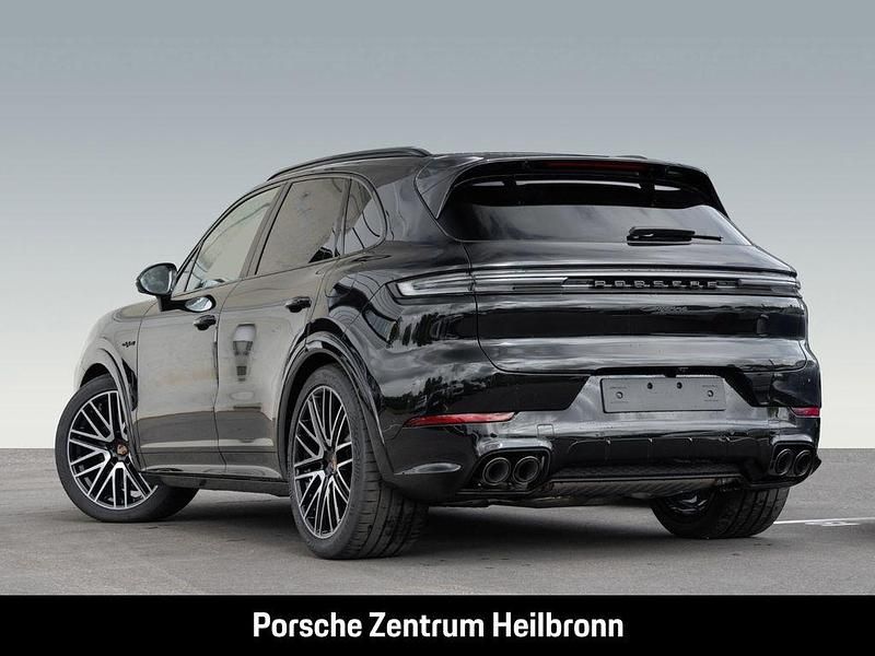 Gebraucht Porsche Cayenne 470 PS (345 kW) 2025 Schwarz SUV