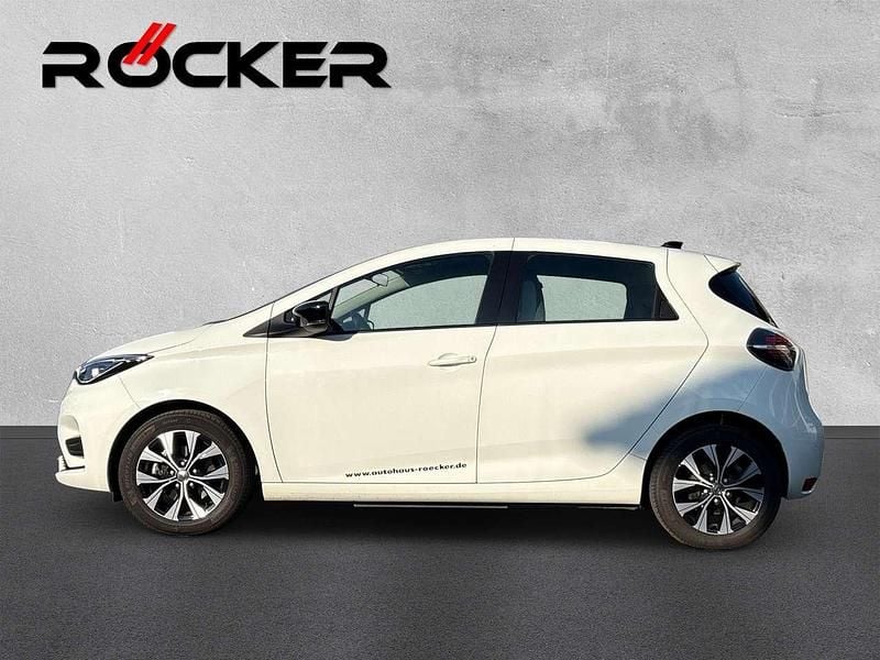 Gebraucht Renault Zoe Evolution 80 kW (110 PS) 2022 Arktisweiß Kleinwagen