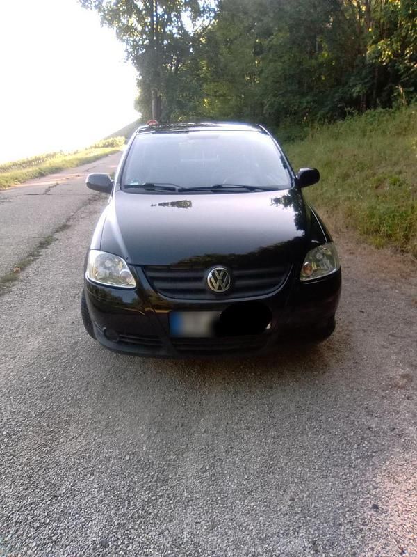 Usata VW Fox 54 CV (39 kW) 2009 Nero Utilitaria