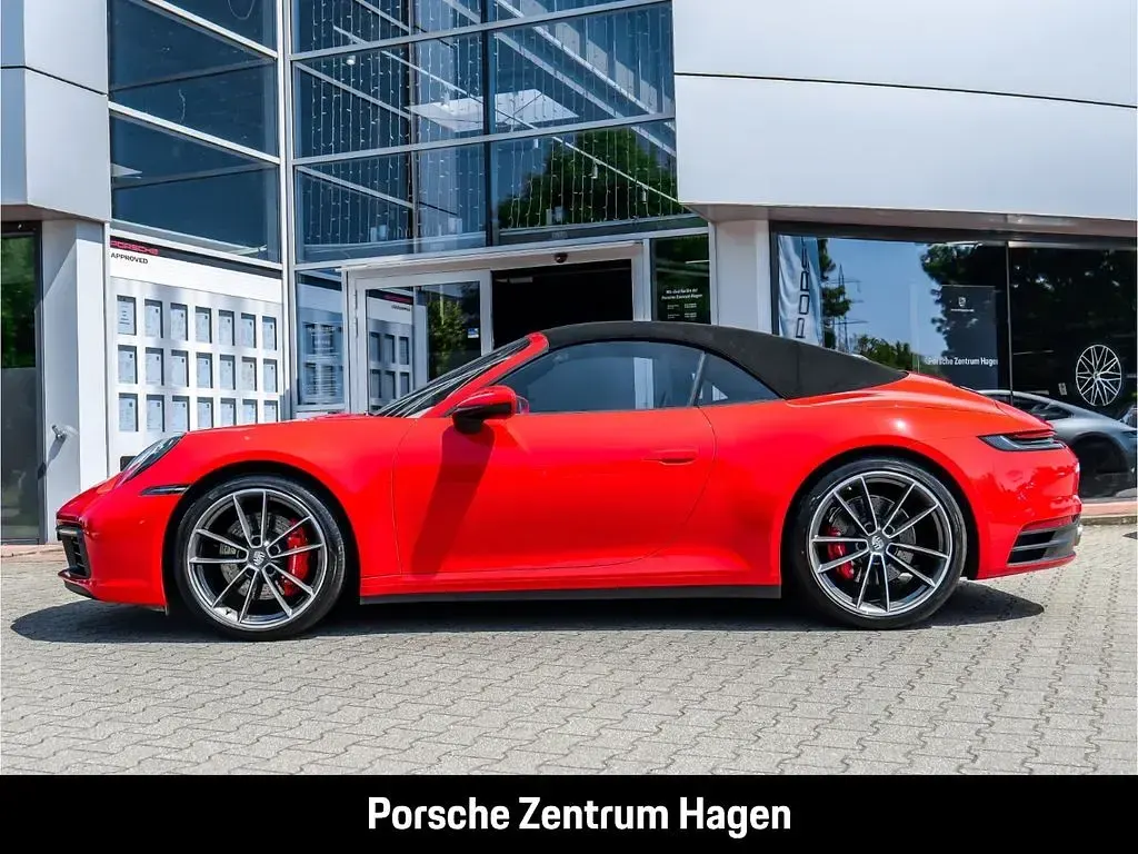 Gebraucht Porsche 911 Carrera 4S Cabriolet 450 PS (330 kW) 2021 Rot Cabrio