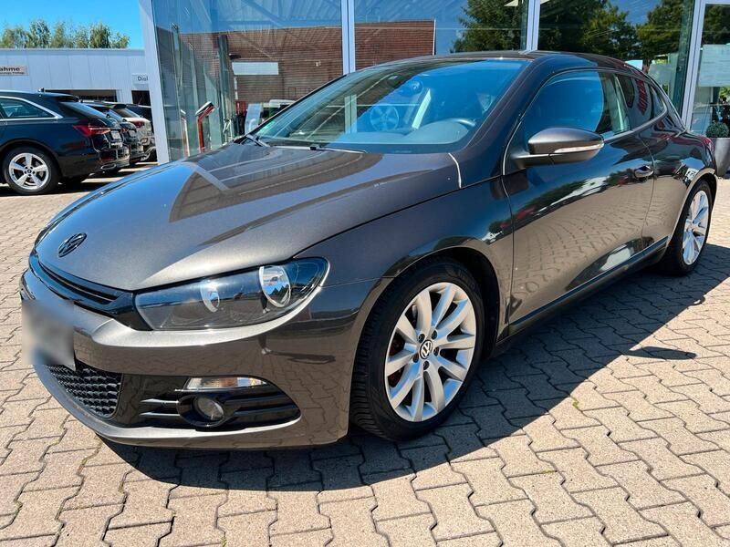 Braun Gebraucht 2013 VW Scirocco Sport Coupé | 4.900 € - Bild 1/4