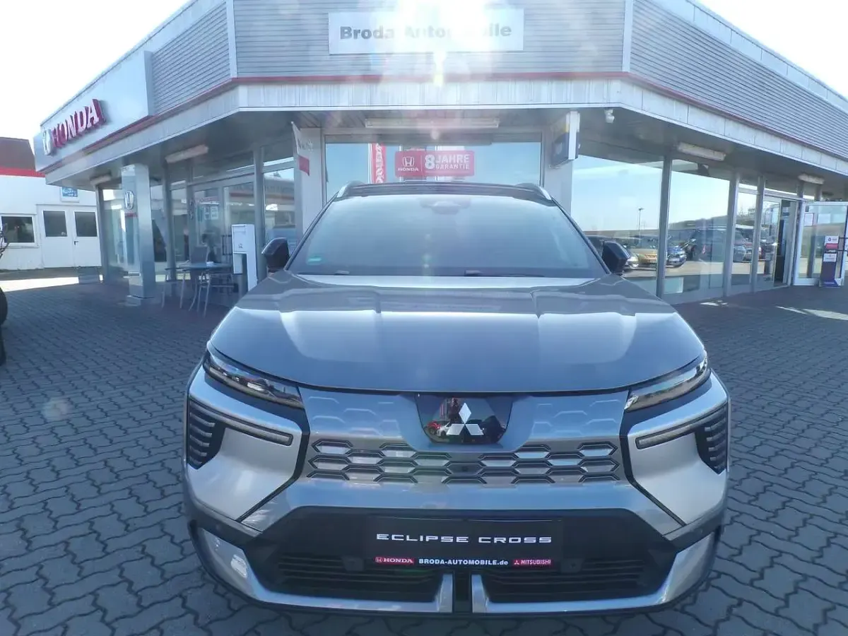 Gebraucht Mitsubishi Eclipse Diamant Edition 160 kW (218 PS) 2026 Achatgrau/onyxschwarz (t) SUV