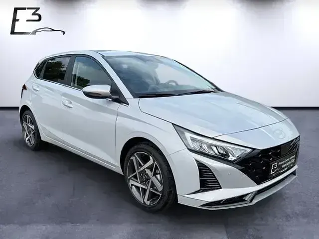 Gebraucht Hyundai i20 Turbo 101 PS (74 kW) 2025 Grau Kleinwagen