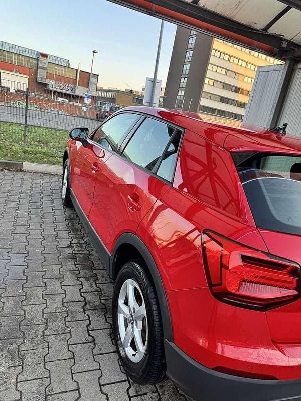 Gebraucht Audi Q2 116 PS (85 kW) 2020 Rot SUV