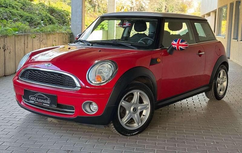 Chili red Gebraucht 2006 Mini Cooper Kleinwagen | 3.900 € (Teuer) - Bild 1/4