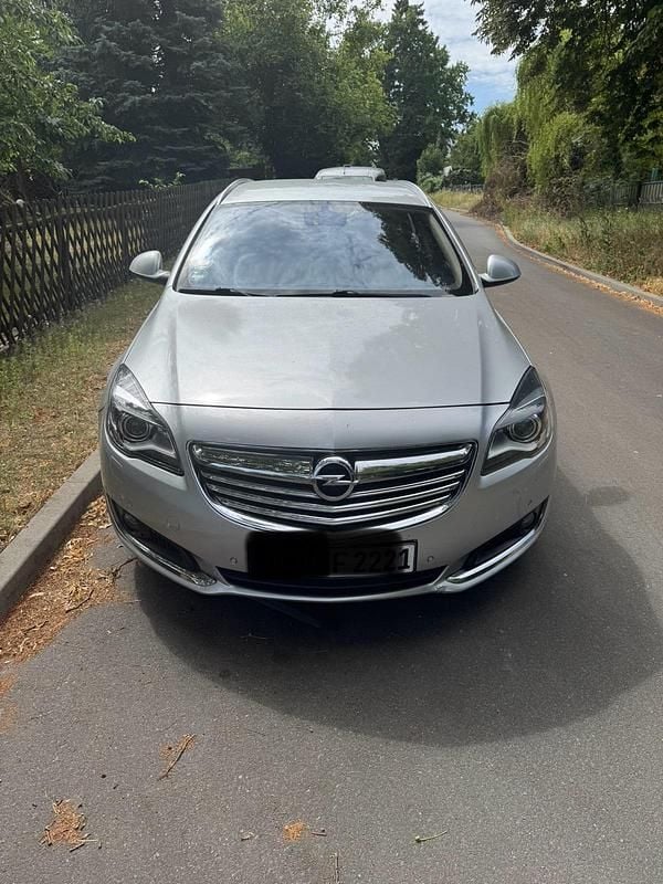 Silber Gebraucht 2014 Opel Insignia Kombi | 5.200 € (Superpreis) - Bild 1/4