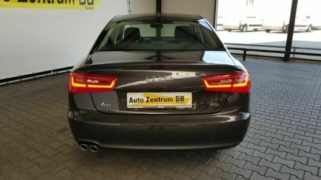 Gebraucht Audi A6 Business 177 PS (130 kW) 2014 Grau metallic Limousine
