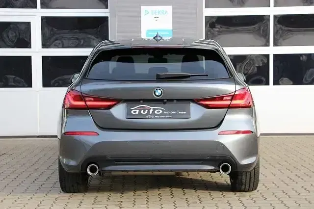 Gebraucht BMW 120 Sport Line 195 PS (143 kW) 2021 Andere Kleinwagen