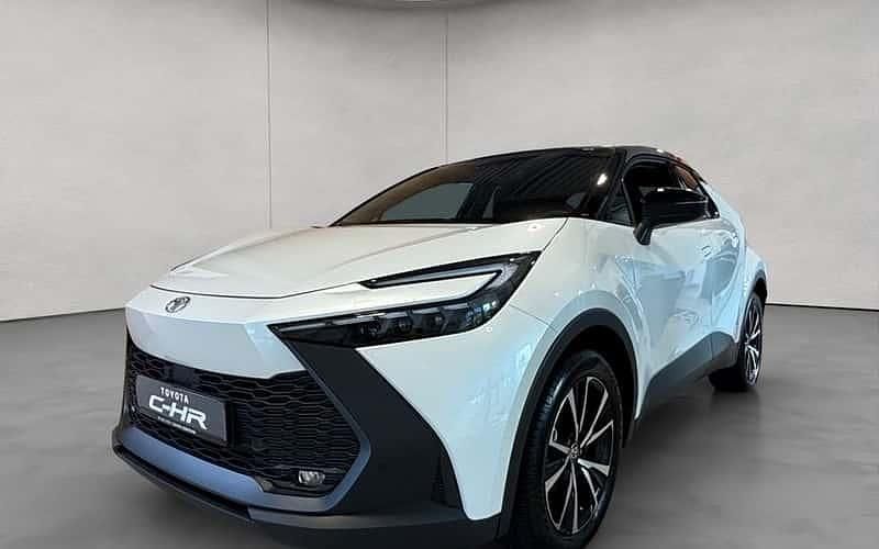 Weiß Gebraucht 2025 Toyota C-HR SUV | 33.990 € (Superpreis) - Bild 1/4