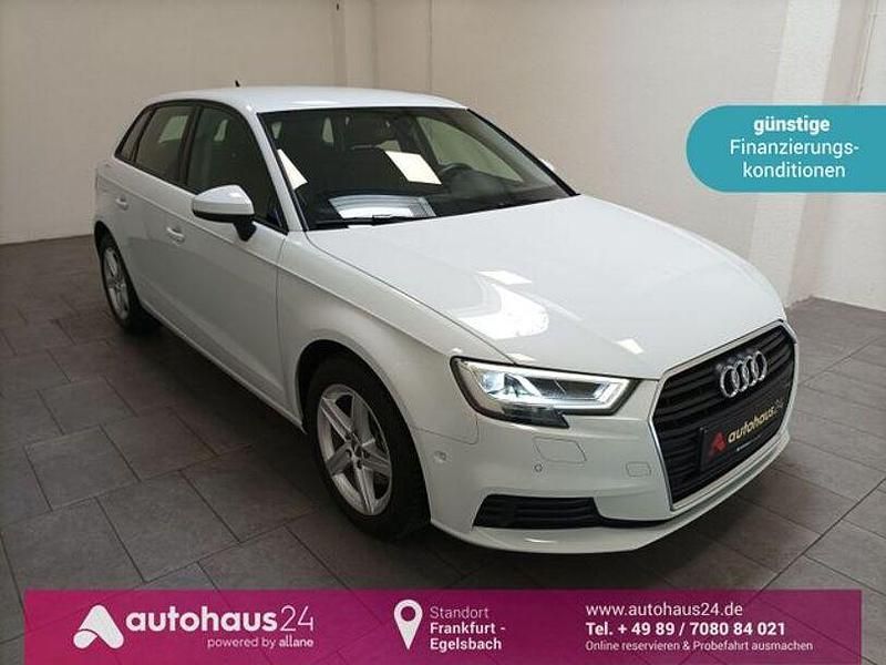 Andere Gebraucht 2019 Audi A3 Comfort Limousine | 14.970 € (Guter Preis) - Bild 1/4