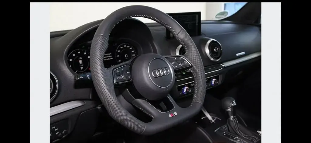 Gebraucht Audi A3 Sportback e-tron S-Line 204 PS (150 kW) 2020 Schwarz Kleinwagen