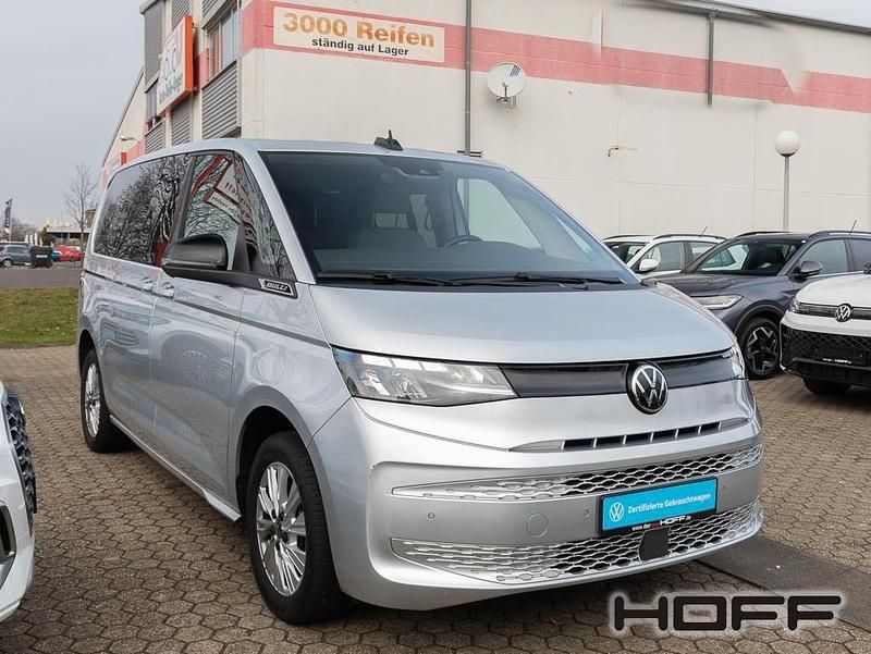 Gebraucht VW Multivan 136 PS (100 kW) 2024 Silber Van