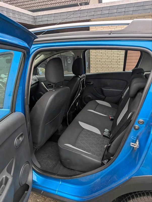 Gebraucht Dacia Sandero Stepway 90 PS (66 kW) 2013 Blau SUV