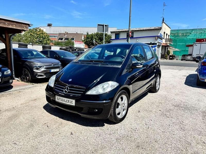 Kosmosschwarz Gebraucht 2007 Mercedes A180 Avantgarde Limousine | 4.900 € (Fairer Preis) - Bild 1/4