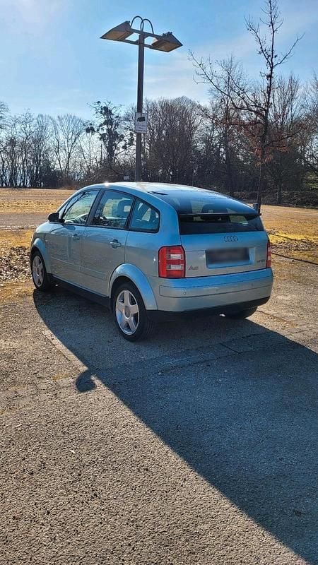 Gebraucht Audi A2 75 PS (55 kW) 2003 Grün Kleinwagen