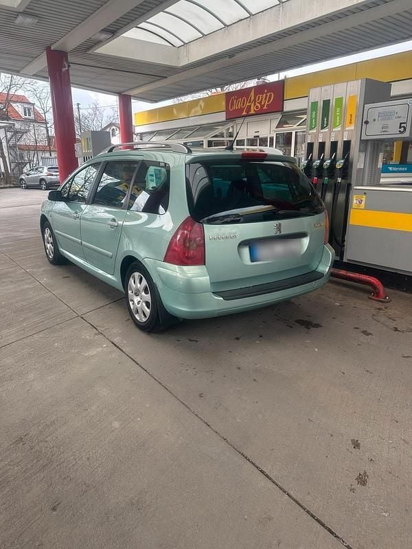 Gebraucht Peugeot 307 105 PS (77 kW) 2004 Grün Limousine