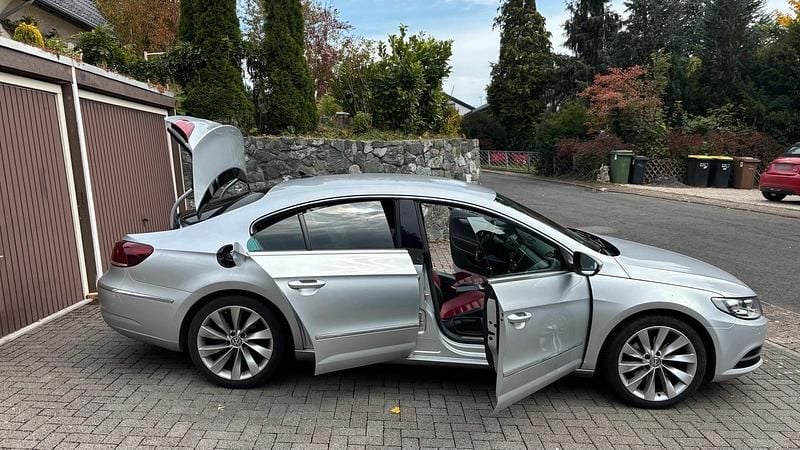 Usado VW CC 170 HP (125 kW) 2012 Prateado Sedan