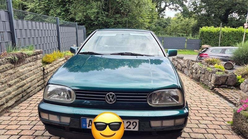 Grün Gebraucht 1997 VW Golf III Limousine | 1.500 € (Superpreis) - Bild 1/4
