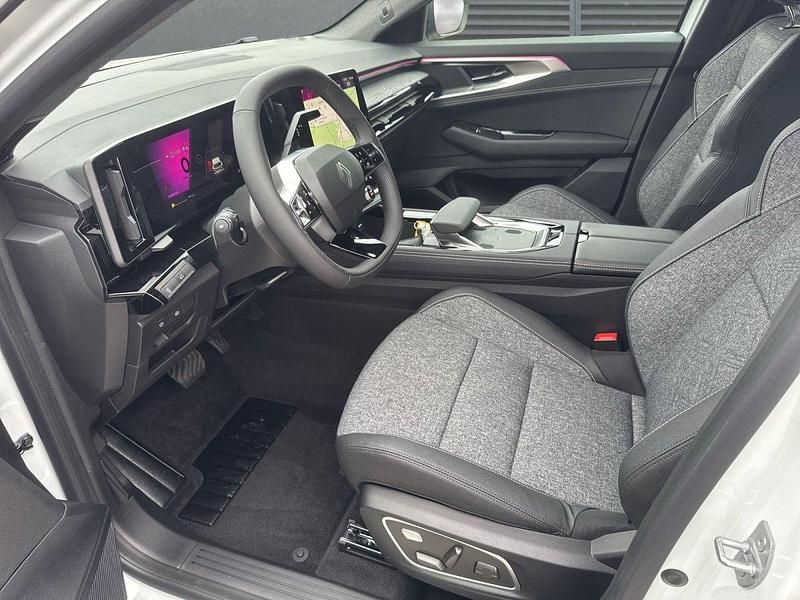Neu Renault Austral Techno 148 PS (108 kW) 2026 Perlmuttweiß+blackpearlschwa SUV