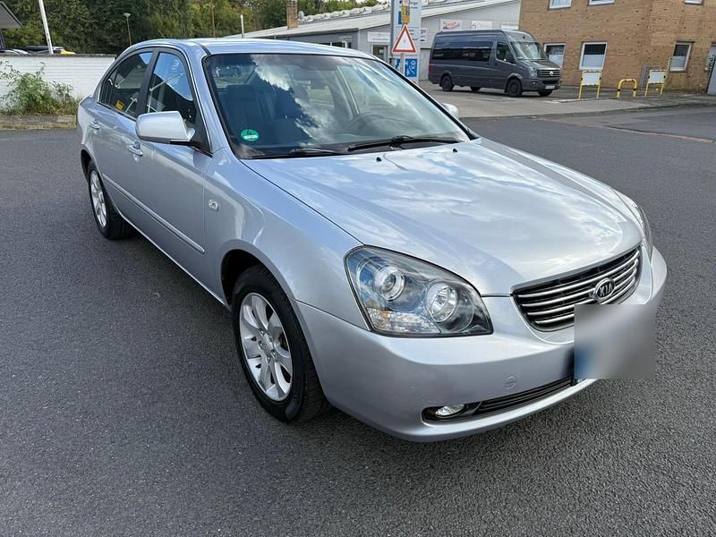Grau Gebraucht 2007 Kia Magentis Limousine | 2.000 € - Bild 1/4