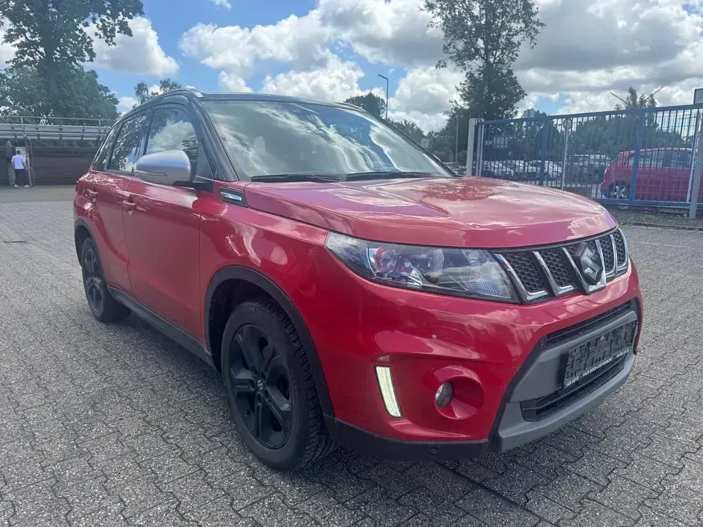 Gebraucht Suzuki Vitara 140 PS (102 kW) 2016 SUV