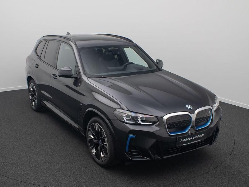 Gebraucht BMW iX3 Impressive 210 kW (286 PS) 2022 Schwarz SUV