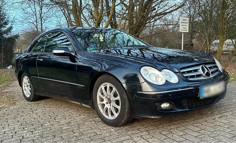Gebraucht Mercedes CLK220 150 PS (110 kW) 2006 Schwarz Coupé