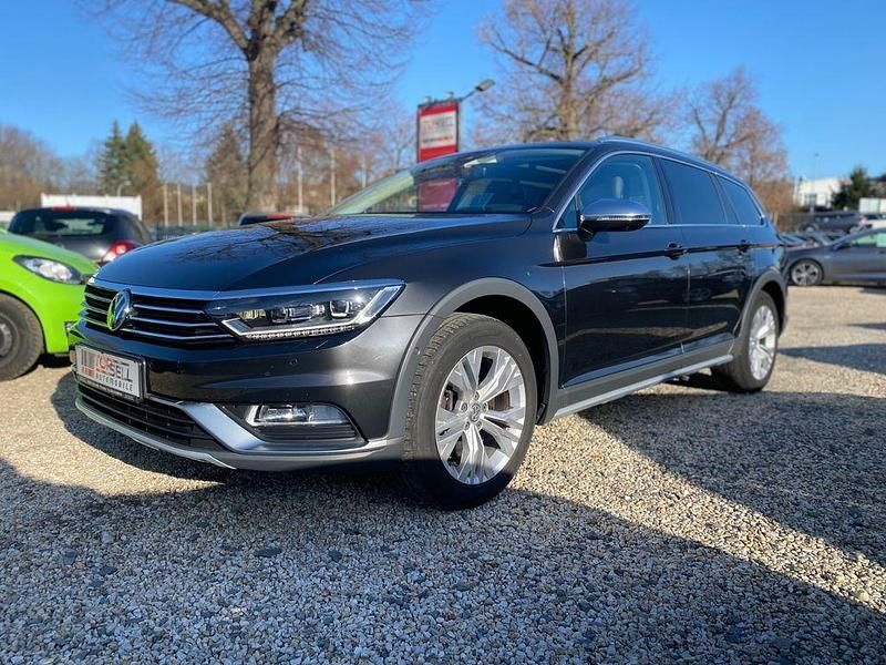 Gebraucht VW Passat Alltrack 239 PS (175 kW) 2017 Grau Kombi