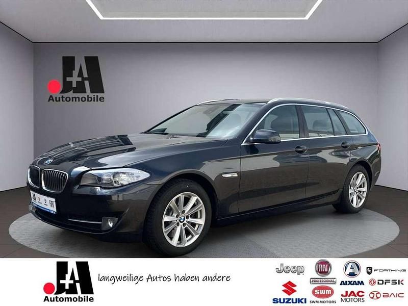 Grau Gebraucht 2011 BMW 530 Comfort Edition Kombi | 13.400 € (Etwas zu teuer) - Bild 1/4