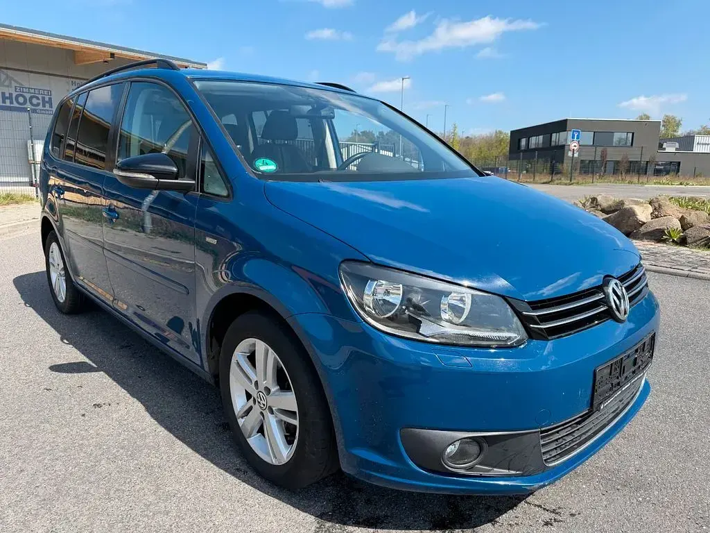 Occasion VW Touran Match 105 ch (77 kW) 2012 Bleue Monospace