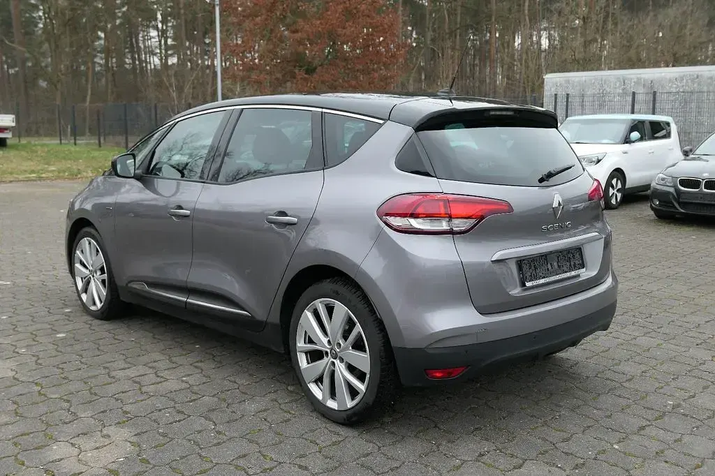 Gebraucht Renault Scénic IV LIMITED Deluxe 140 PS (102 kW) 2019 Grau Van / Kleinbus