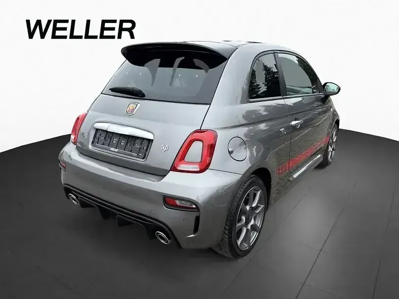 Używany Abarth 595 165 KM (121 kW) 2023 Szary Hatchback