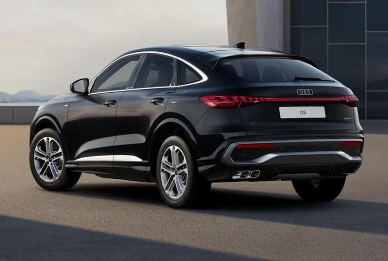 Neu Audi Q5 Sportback S-Line 204 PS (150 kW) 2025 Mythosschwarz metallic SUV