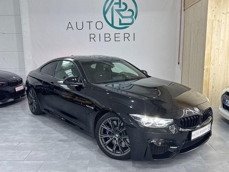 Saphirschwarz Gebraucht 2019 BMW M4 M Performance Coupé | 50.999 € (Fairer Preis) - Bild 1/4