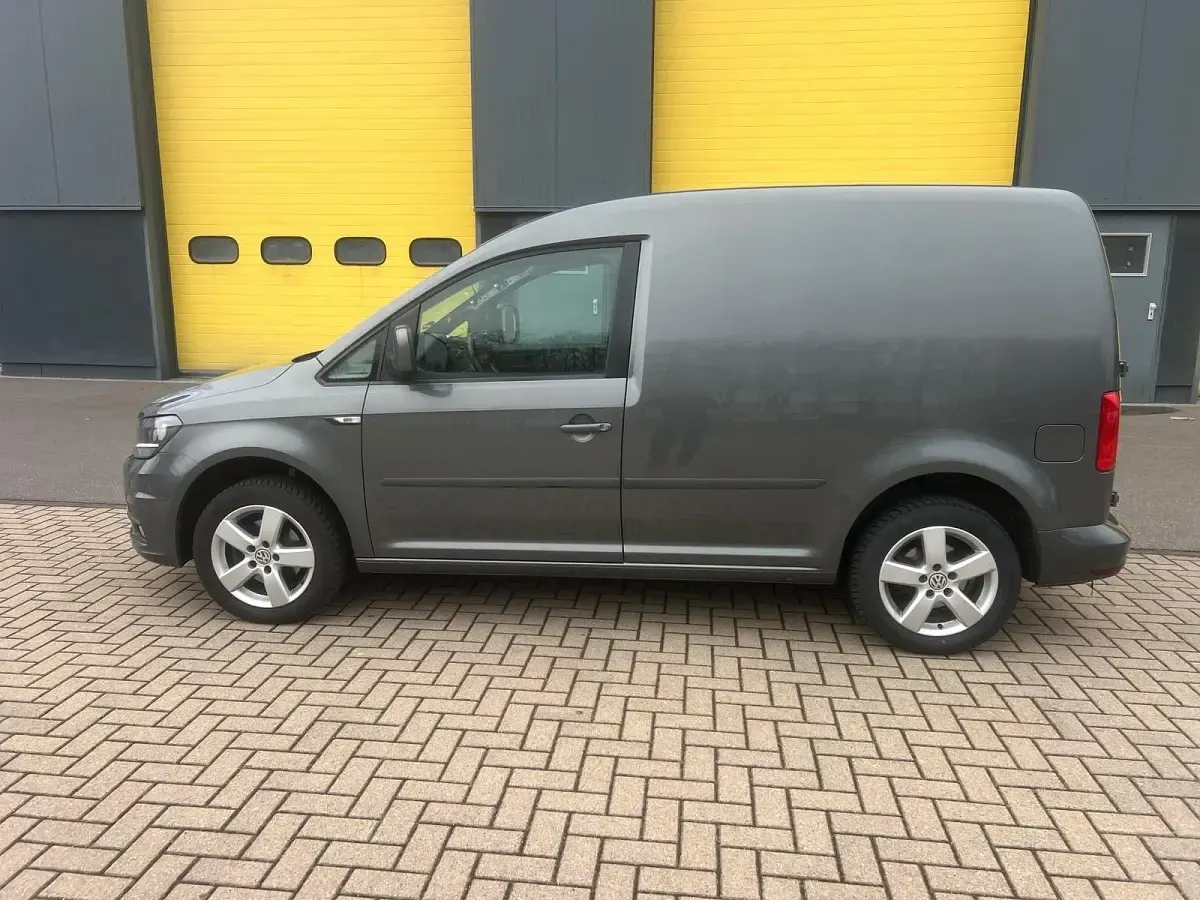 Gebraucht VW Caddy 75 PS (55 kW) 2016 Grau Van / Kleinbus