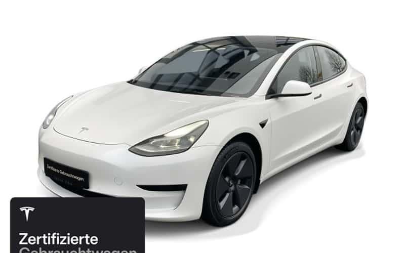 Weiß Gebraucht 2021 Tesla Model 3 RWD Limousine | 27.600 € (Fairer Preis) - Bild 1/4