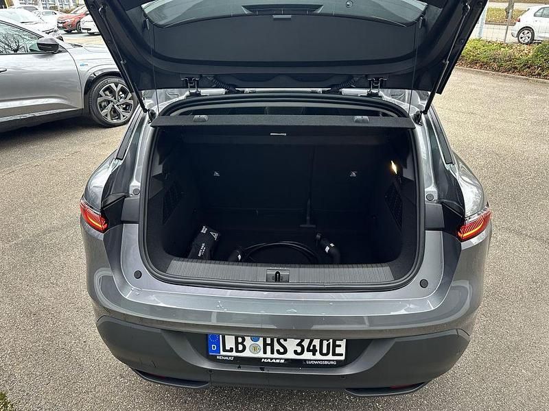 Gebraucht Renault Mégane Evolution 96 kW (131 PS) 2023 Grau Limousine