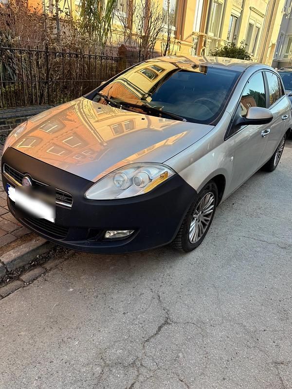 Gold Gebraucht 2007 Fiat Bravo Kleinwagen | 1.950 € (Fairer Preis) - Bild 1/4