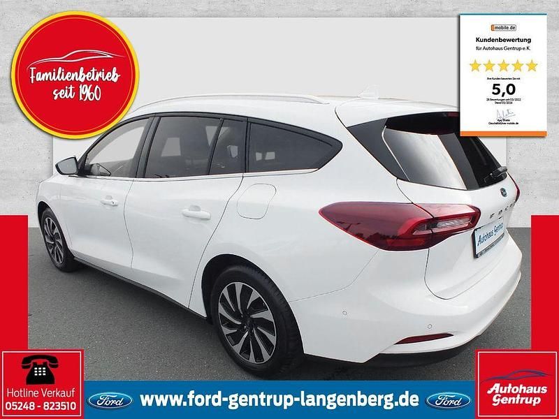 Gebraucht Ford Focus Titanium 155 PS (114 kW) 2024 Weiß Limousine