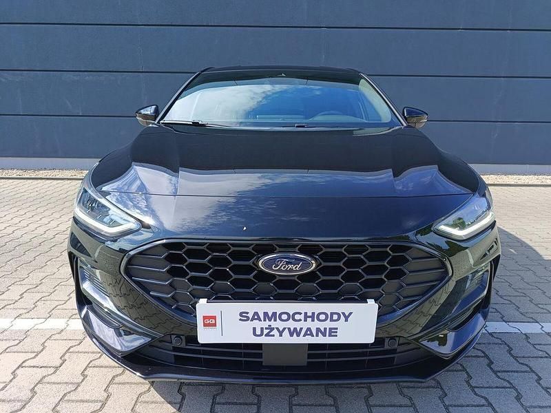 Gebraucht Ford Focus ST 125 PS (91 kW) 2024 Schwarz Limousine