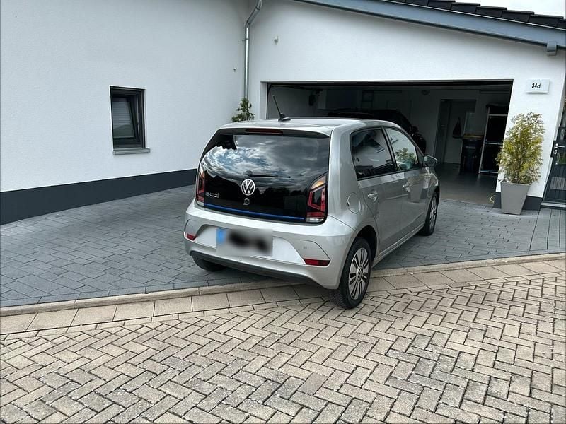 Gebraucht VW e-up! 61 kW (83 PS) 2022 Silber Kleinwagen