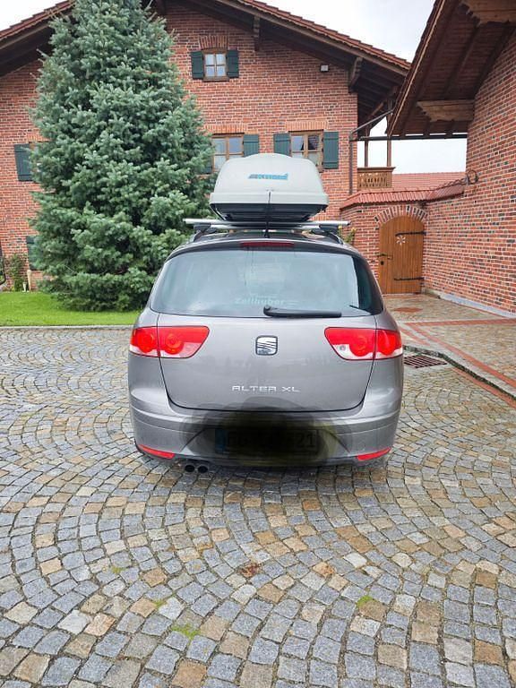 Gebraucht Seat Altea XL 125 PS (91 kW) 2013 Grau Van / Kleinbus