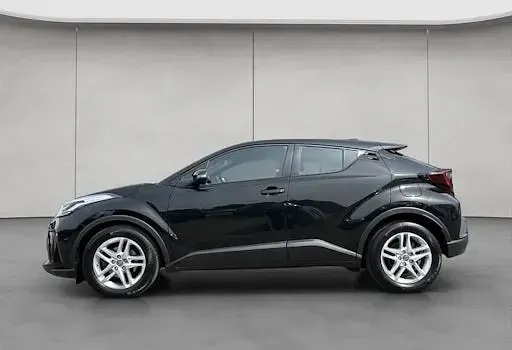 Gebraucht Toyota C-HR Basis 140 PS (102 kW) 2023 Schwarz SUV