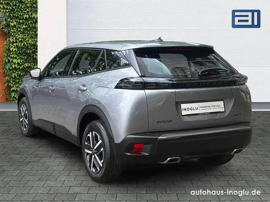 Gebraucht Peugeot 2008 Style 145 PS (106 kW) 2025 Grau artense SUV