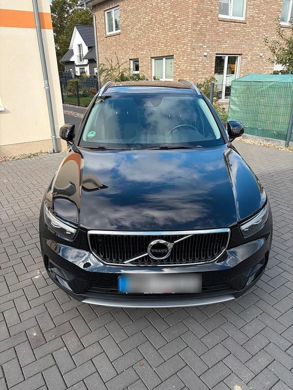 Schwarz Gebraucht 2019 Volvo XC40 SUV | 23.000 € (Superpreis) - Bild 1/4