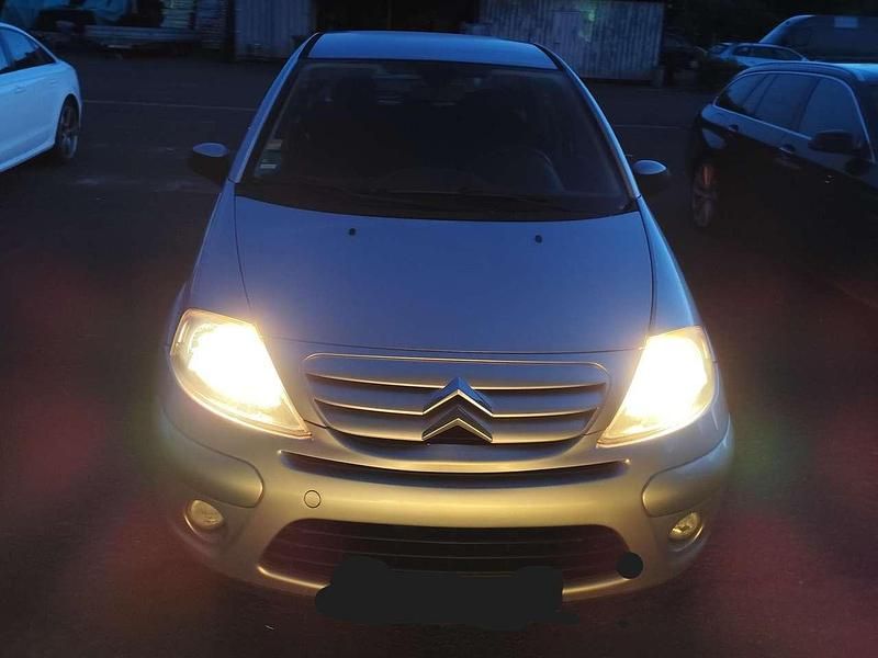 Gebraucht Citroën C3 Exclusive 73 PS (53 kW) 2006 Silber Limousine